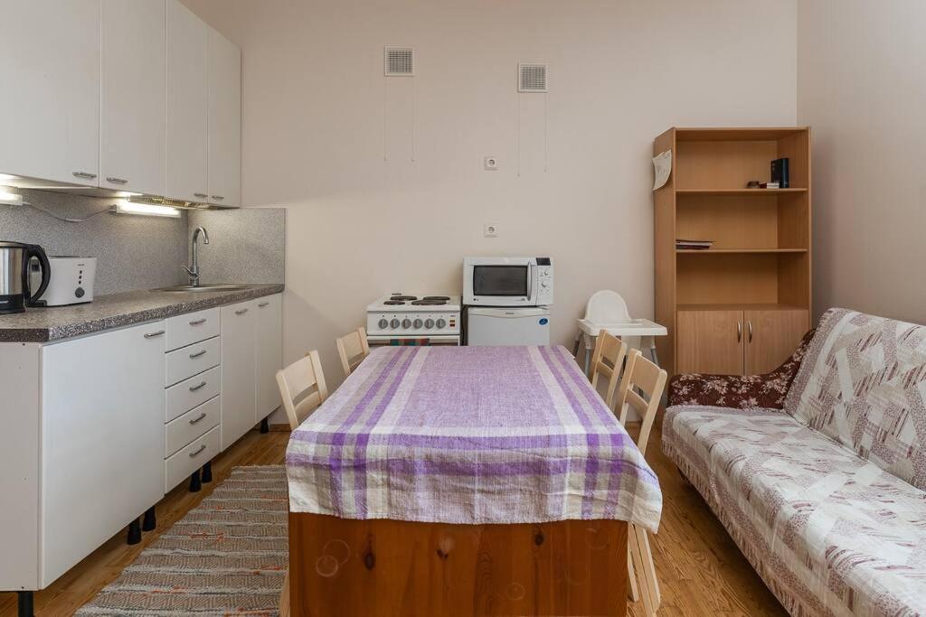 Pueha Vaimu Kuelaliskorter Tallin Exterior foto