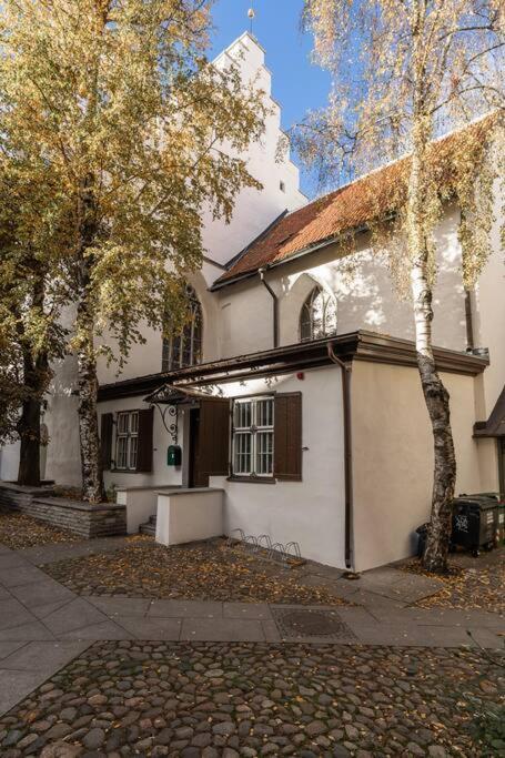 Pueha Vaimu Kuelaliskorter Tallin Exterior foto